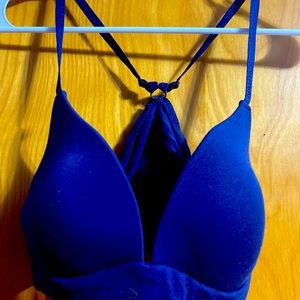 Worn once. Wasn’t the right size!